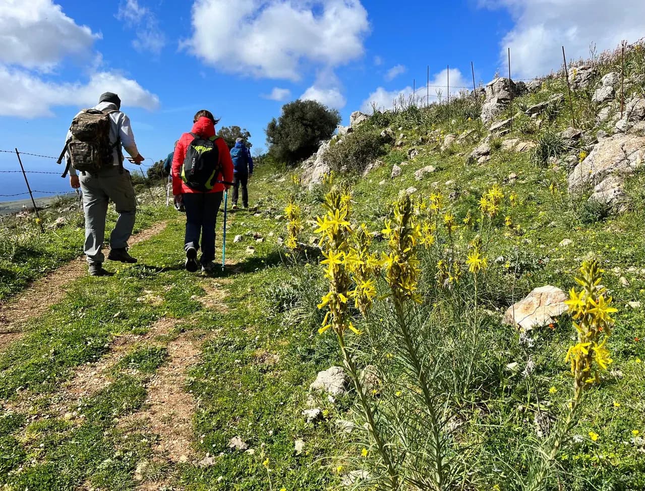 Trekking Montagna Longa